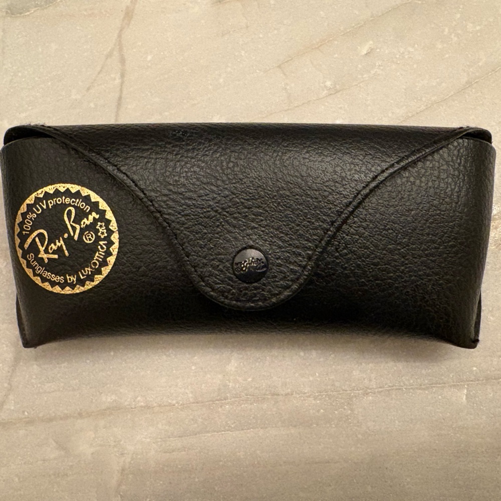 rayban sunglasses case